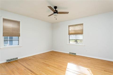 226 Yale Ave, Elyria, OH 44035 photo 22