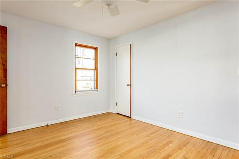 226 Yale Ave, Elyria, OH 44035 photo 18