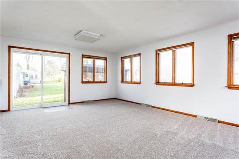 226 Yale Ave, Elyria, OH 44035 photo 15