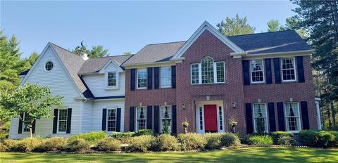 11655 Pinehurst Dr, Chardon, OH 44024 photo 1