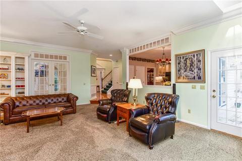 11655 Pinehurst Dr, Chardon, OH 44024 photo 15