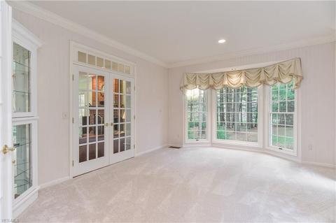 11655 Pinehurst Dr, Chardon, OH 44024 photo 11