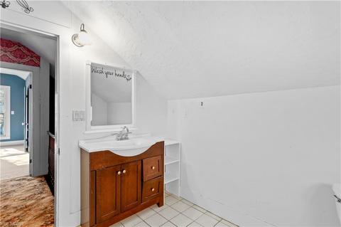 329 4th St, Elyria, OH 44035 photo 23