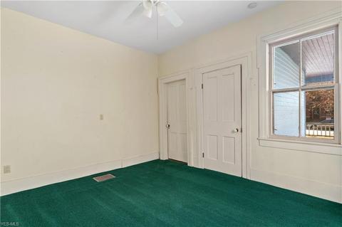 329 4th St, Elyria, OH 44035 photo 17