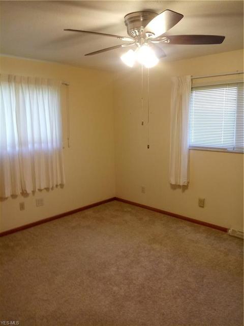 6240 Sandy Hook Dr, Parma, OH 44134 photo 18