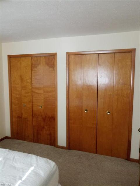 6240 Sandy Hook Dr, Parma, OH 44134 photo 20