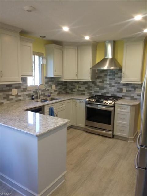 6240 Sandy Hook Dr, Parma, OH 44134 photo 11