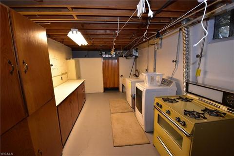 356 Como St, Struthers, OH 44471 photo 15