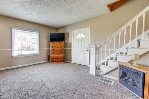 103 Euclid Ave, Minerva, OH 44657 photo 4