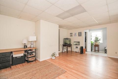 6614 Gerald Ave, Parma, OH 44129 photo 21
