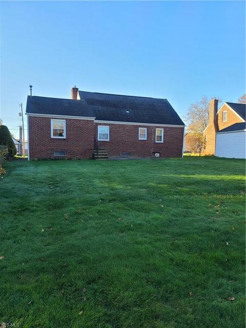 2917 Helen Pl NW, Canton, OH 44708 photo 2