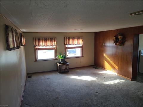 2917 Helen Pl NW, Canton, OH 44708 photo 13