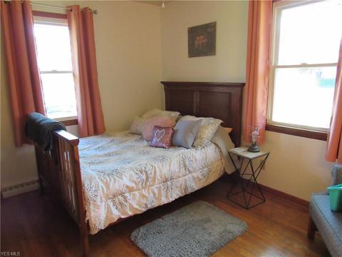 243 Maple St, Newton Falls, OH 44444 photo 16