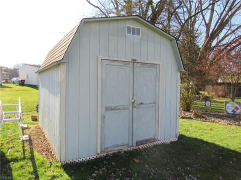 243 Maple St, Newton Falls, OH 44444 photo 7