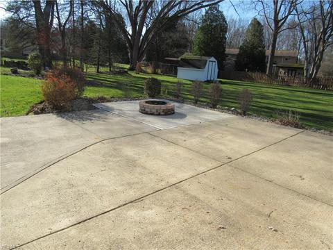 243 Maple St, Newton Falls, OH 44444 photo 6