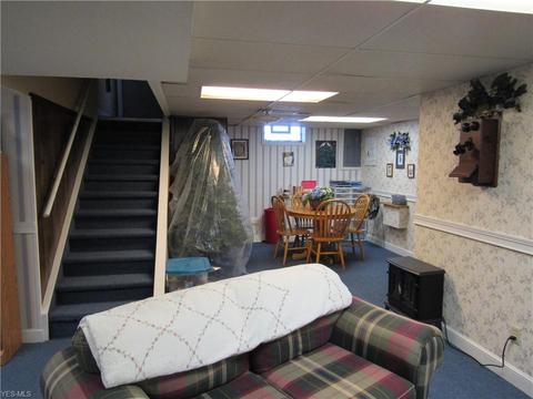 243 Maple St, Newton Falls, OH 44444 photo 19