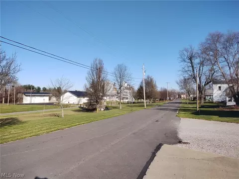 72 Rosa St, Kipton, OH 44049 photo 6