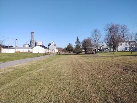72 Rosa St, Kipton, OH 44049 photo 7