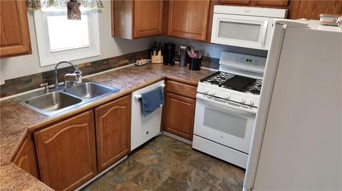 69 E Brookside Ave, Akron, OH 44301 photo 22