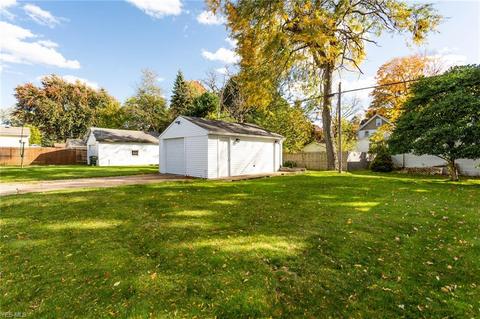 1053 Bell Ct, Elyria, OH 44035 photo 28