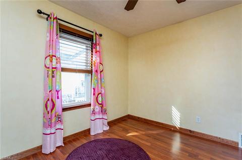 1053 Bell Ct, Elyria, OH 44035 photo 18