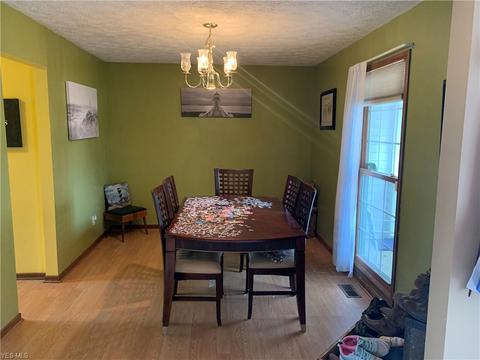 8315 Crabapple Ave NE, Canton, OH 44721 photo 5