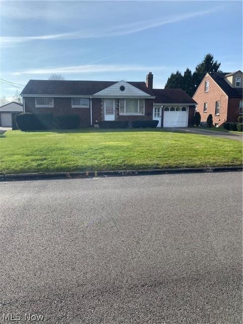368 Edison St, Struthers, OH 44471 photo 1