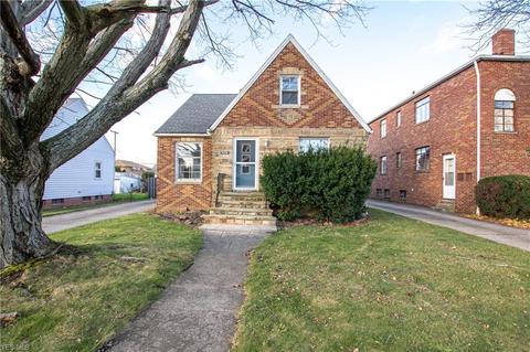 3416 Maplecrest Ave, Parma, OH 44134 photo 1
