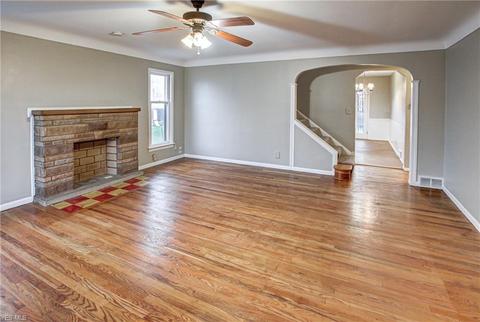 3416 Maplecrest Ave, Parma, OH 44134 photo 10