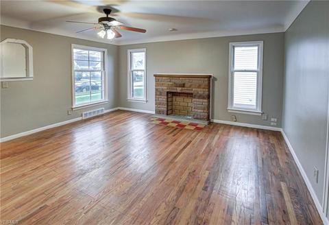 3416 Maplecrest Ave, Parma, OH 44134 photo 8