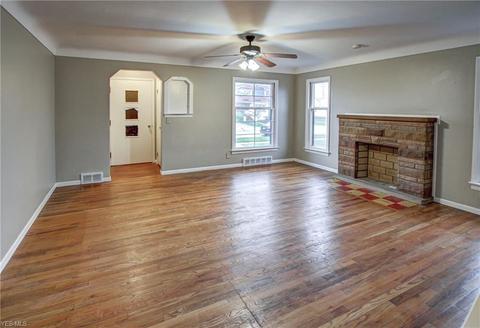 3416 Maplecrest Ave, Parma, OH 44134 photo 7