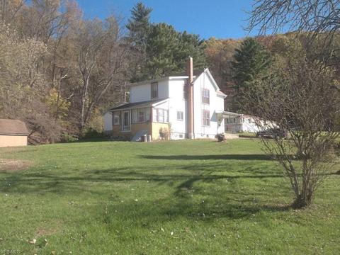 423 Mccrea Ave, Dennison, OH 44621 photo 4