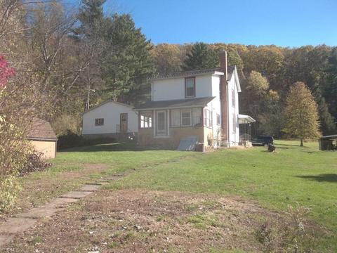 423 Mccrea Ave, Dennison, OH 44621 photo 5