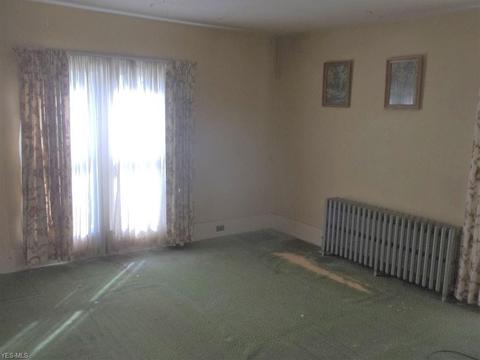 423 Mccrea Ave, Dennison, OH 44621 photo 10