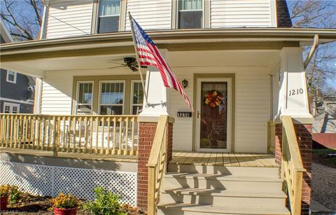 1210 Berwin St, Akron, OH 44310 photo 2