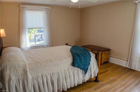 1210 Berwin St, Akron, OH 44310 photo 23