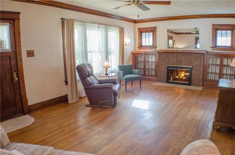 1210 Berwin St, Akron, OH 44310 photo 5