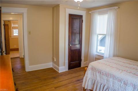 1210 Berwin St, Akron, OH 44310 photo 17