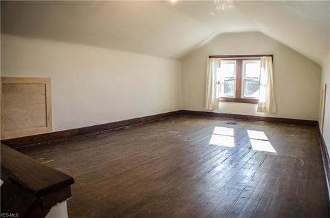 1210 Berwin St, Akron, OH 44310 photo 26