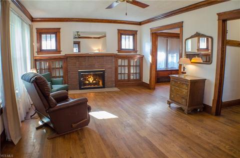 1210 Berwin St, Akron, OH 44310 photo 7