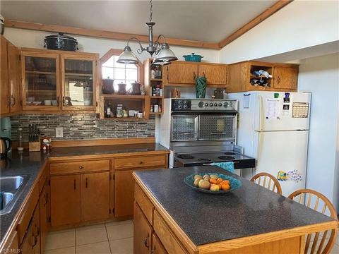336 Montrose Ave NW, Canton, OH 44708 photo 8