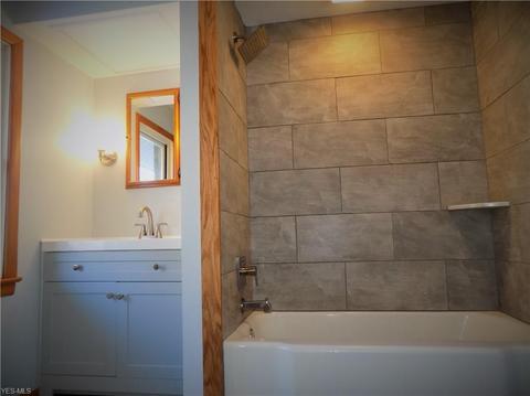 1392 E Pershing St, Salem, OH 44460 photo 9