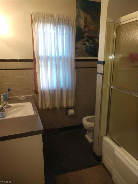1864 E 34th St, Lorain, OH 44055 photo 21