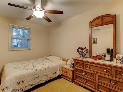443 University Ave, Elyria, OH 44035 photo 16