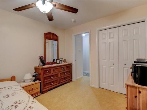 443 University Ave, Elyria, OH 44035 photo 17