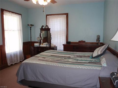 136 Harrison St, Elyria, OH 44035 photo 20