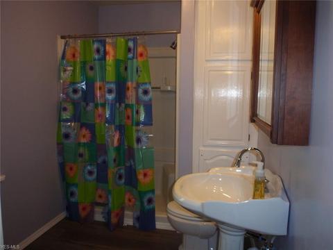 136 Harrison St, Elyria, OH 44035 photo 29