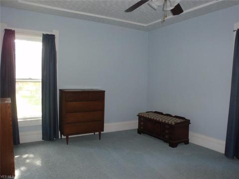 136 Harrison St, Elyria, OH 44035 photo 23