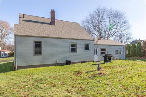 605 Audrey Ln, Struthers, OH 44471 photo 23