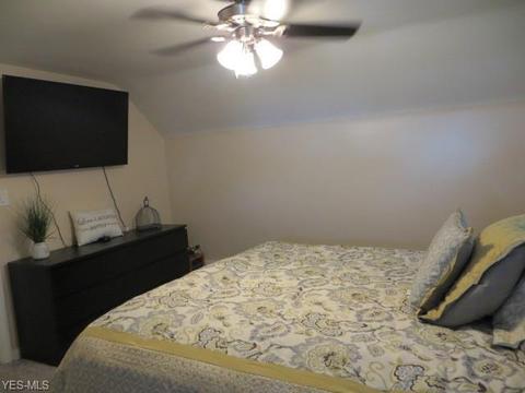 4207 Maplecrest Ave, Parma, OH 44134 photo 15